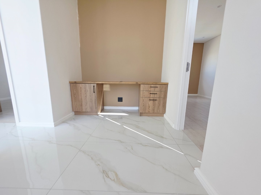 4 Bedroom Property for Sale in Sandown Western Cape